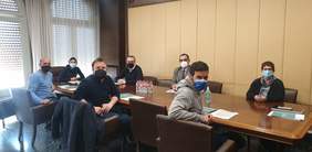 imatge de la reunió de la comissió de seguiment del Pacte Local