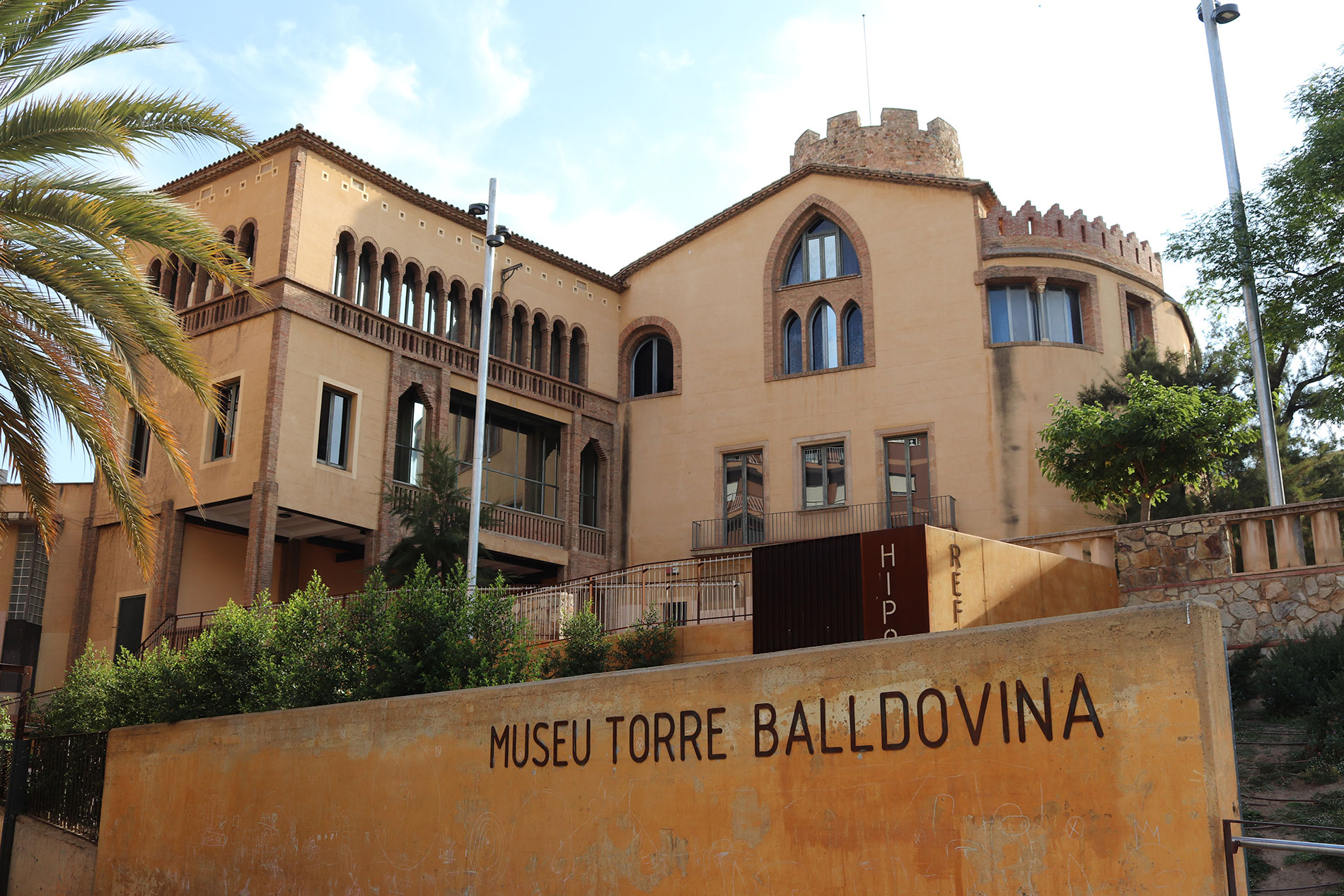 Imatge de la façana del Museu Torre Balldovina