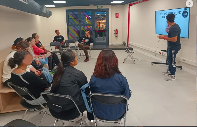 Espai al CRJ Rellotge XXI 